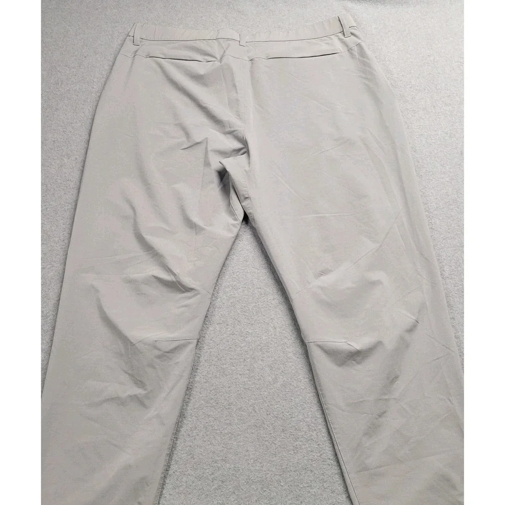 Fabletics The One Trousers Mens Gray Stretch Performance‎ Commuter Pants 37x27.5